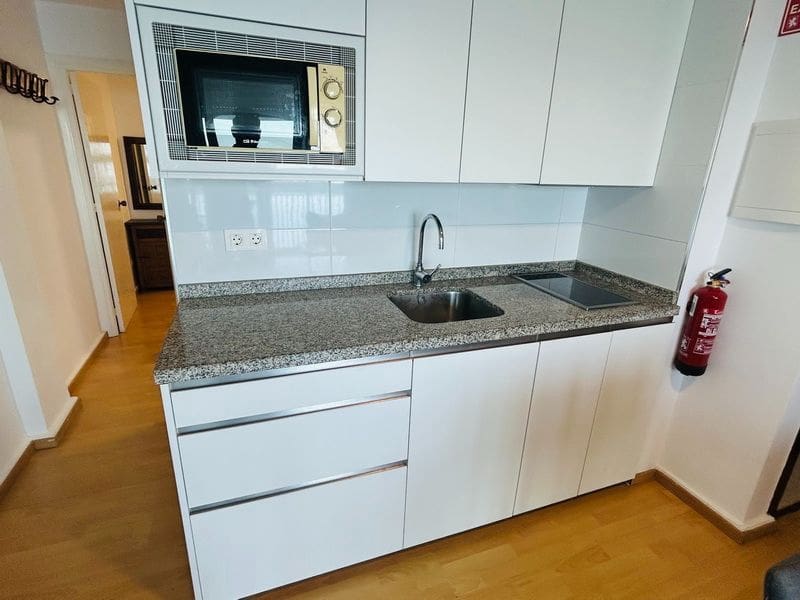 1 soveværelse Lejlighed til salg i Almunecar med swimmingpool - € 260.000 (Ref: 9780069)