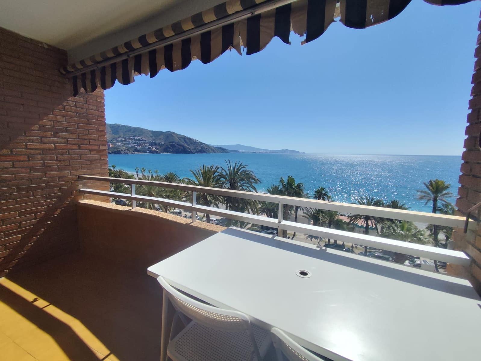 2 slaapkamer Appartement te koop in Almunecar met zwembad - € 320.000 (Ref: 9780070)