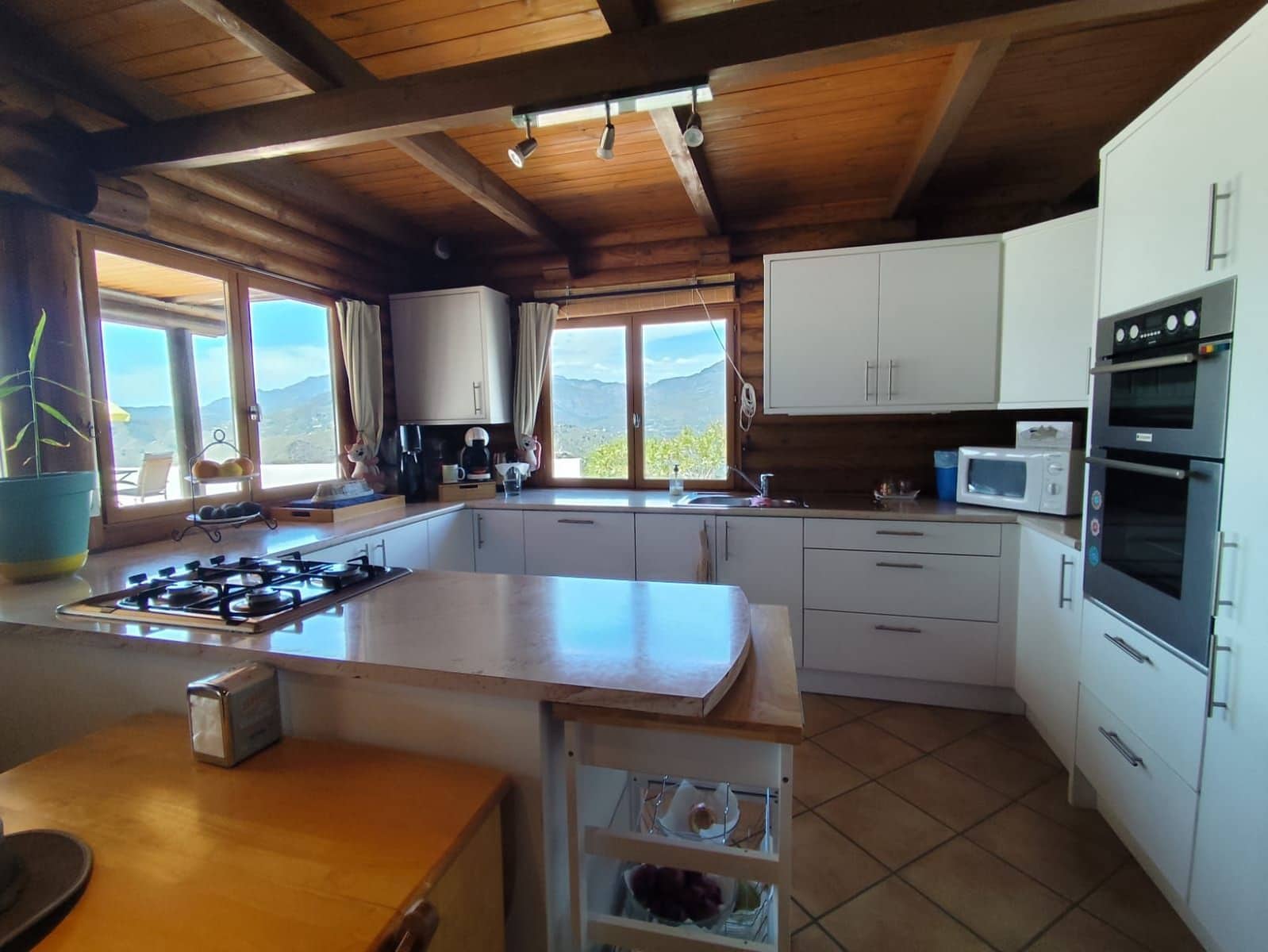 2 bedroom Finca/Country House for sale in Jete with pool garage - € 270,000 (Ref: 9828224)