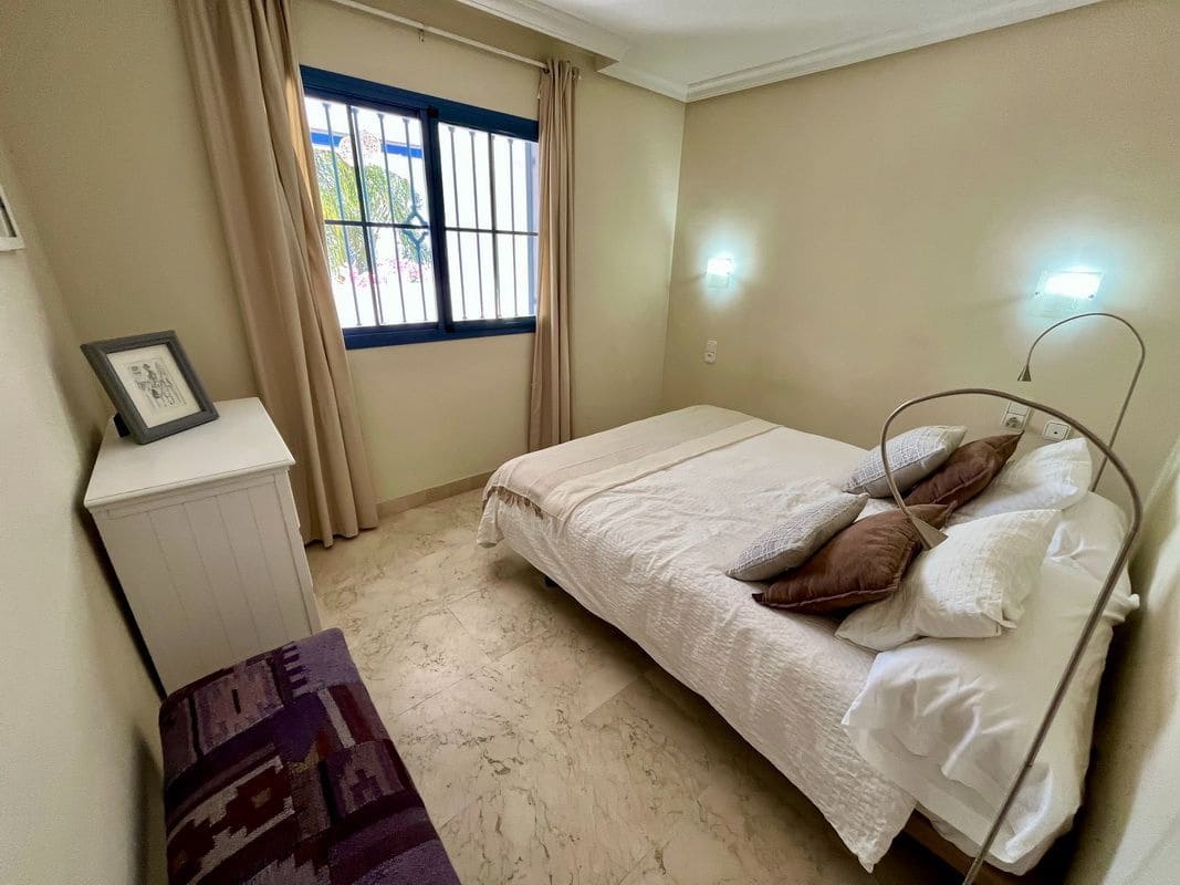 2 bedroom Apartment for sale in Almunecar with pool garage - € 358,000 (Ref: 9833178)