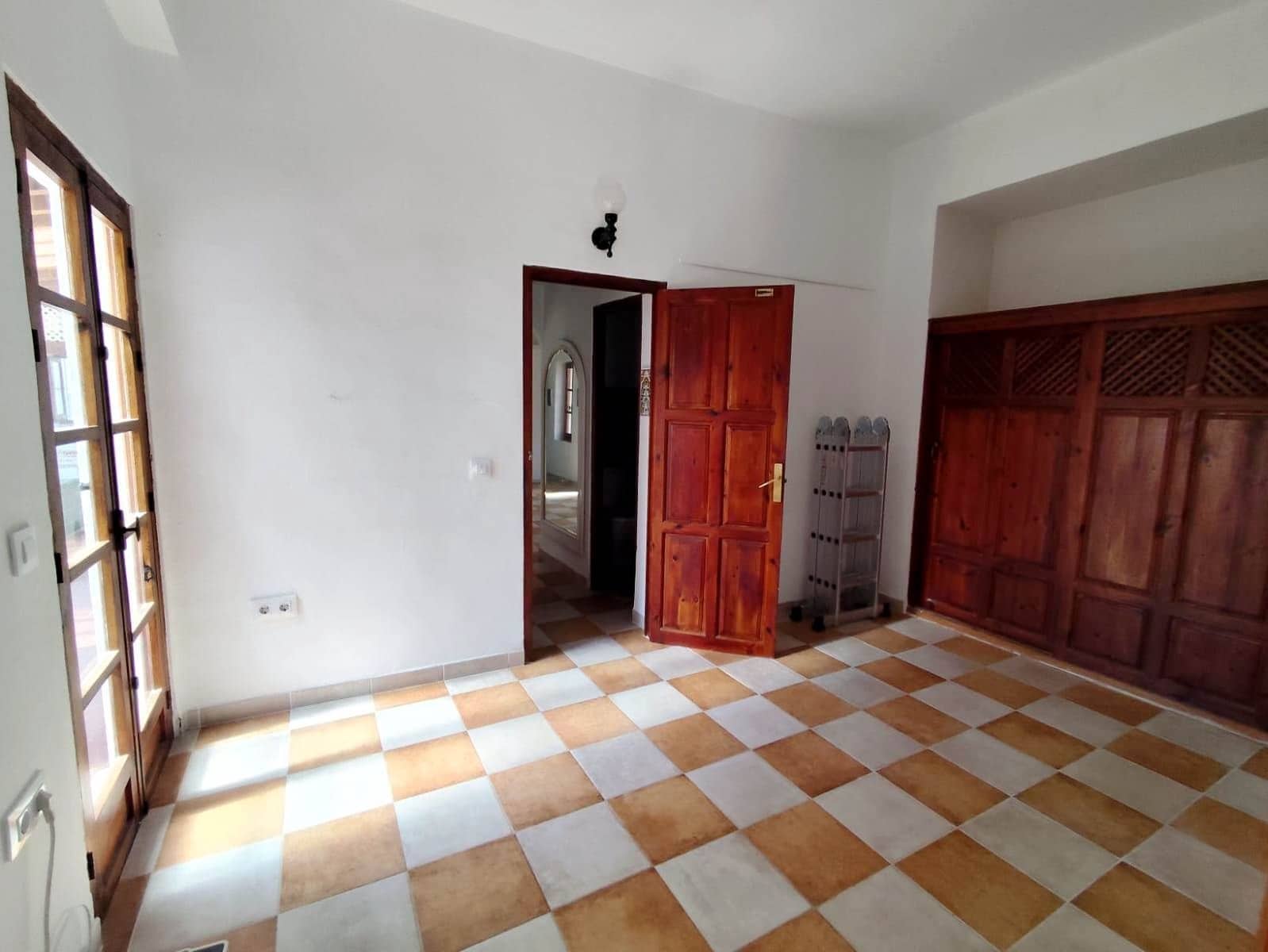3 quarto Moradia para venda em La Herradura com piscina garagem - 640 000 € (Ref: 9891550)