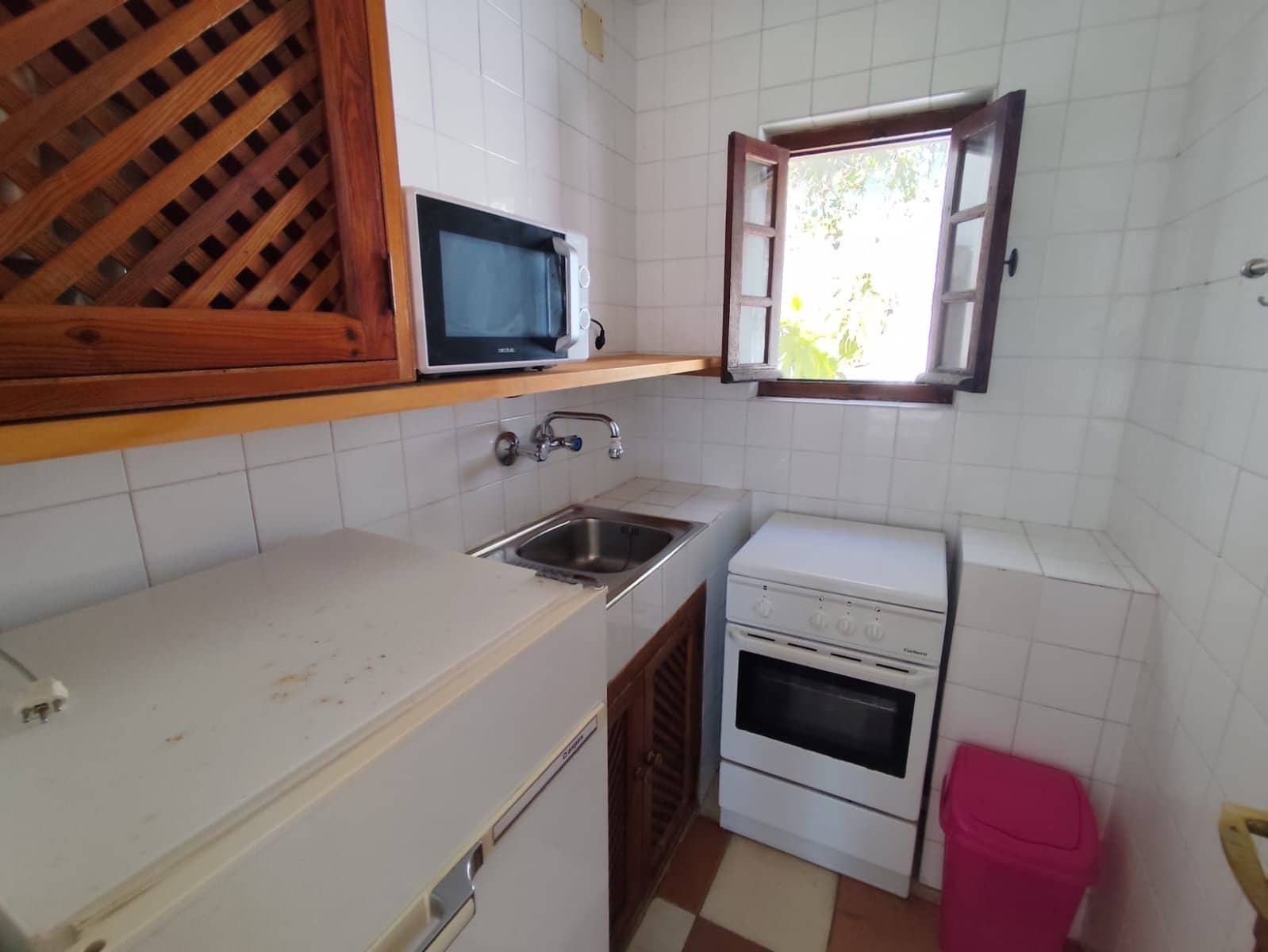3 quarto Moradia para venda em La Herradura com piscina garagem - 640 000 € (Ref: 9891550)