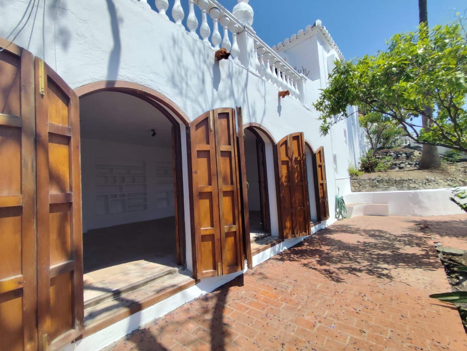 3 quarto Moradia para venda em La Herradura com piscina garagem - 640 000 € (Ref: 9891550)
