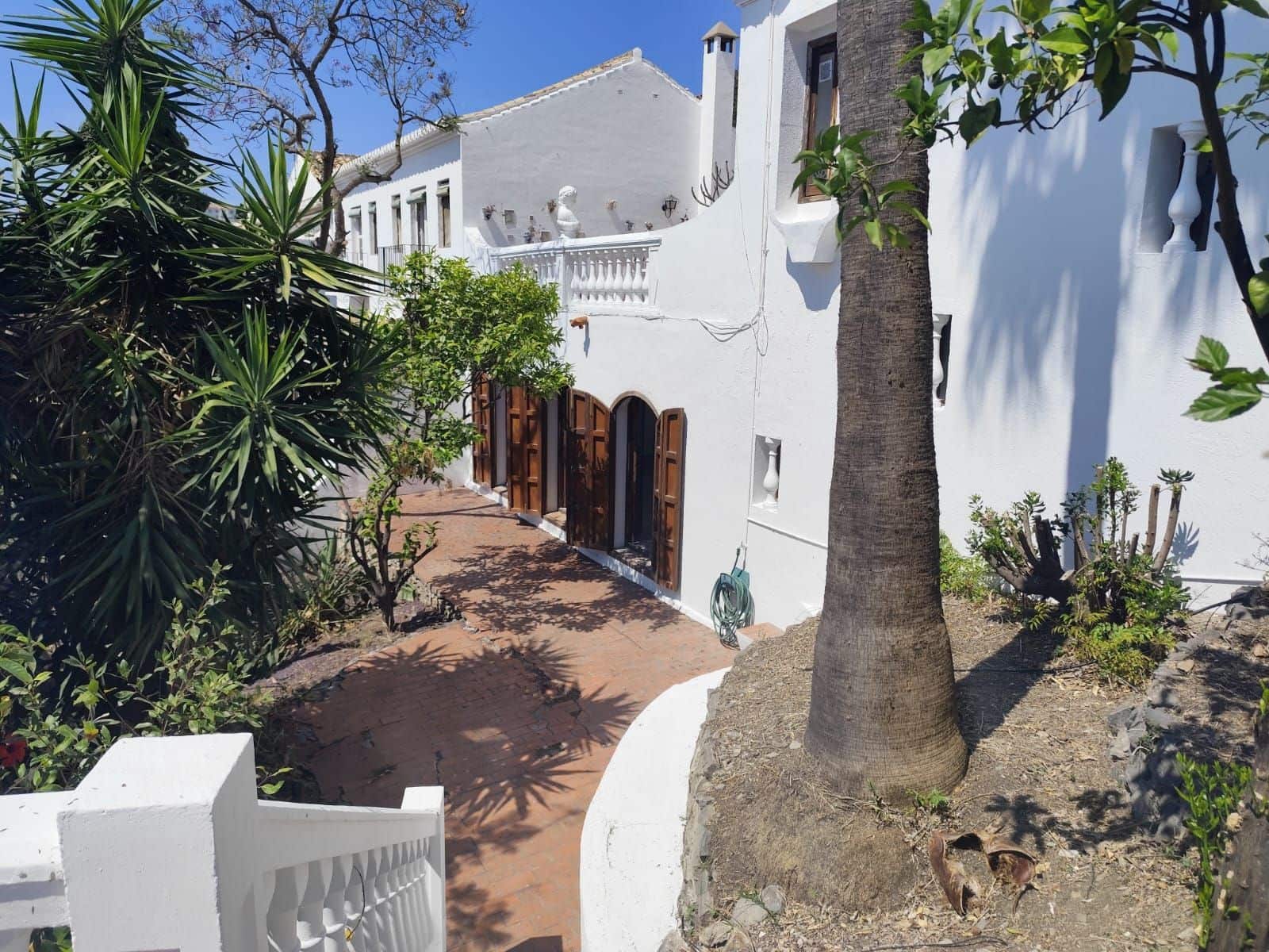 3 quarto Moradia para venda em La Herradura com piscina garagem - 640 000 € (Ref: 9891550)