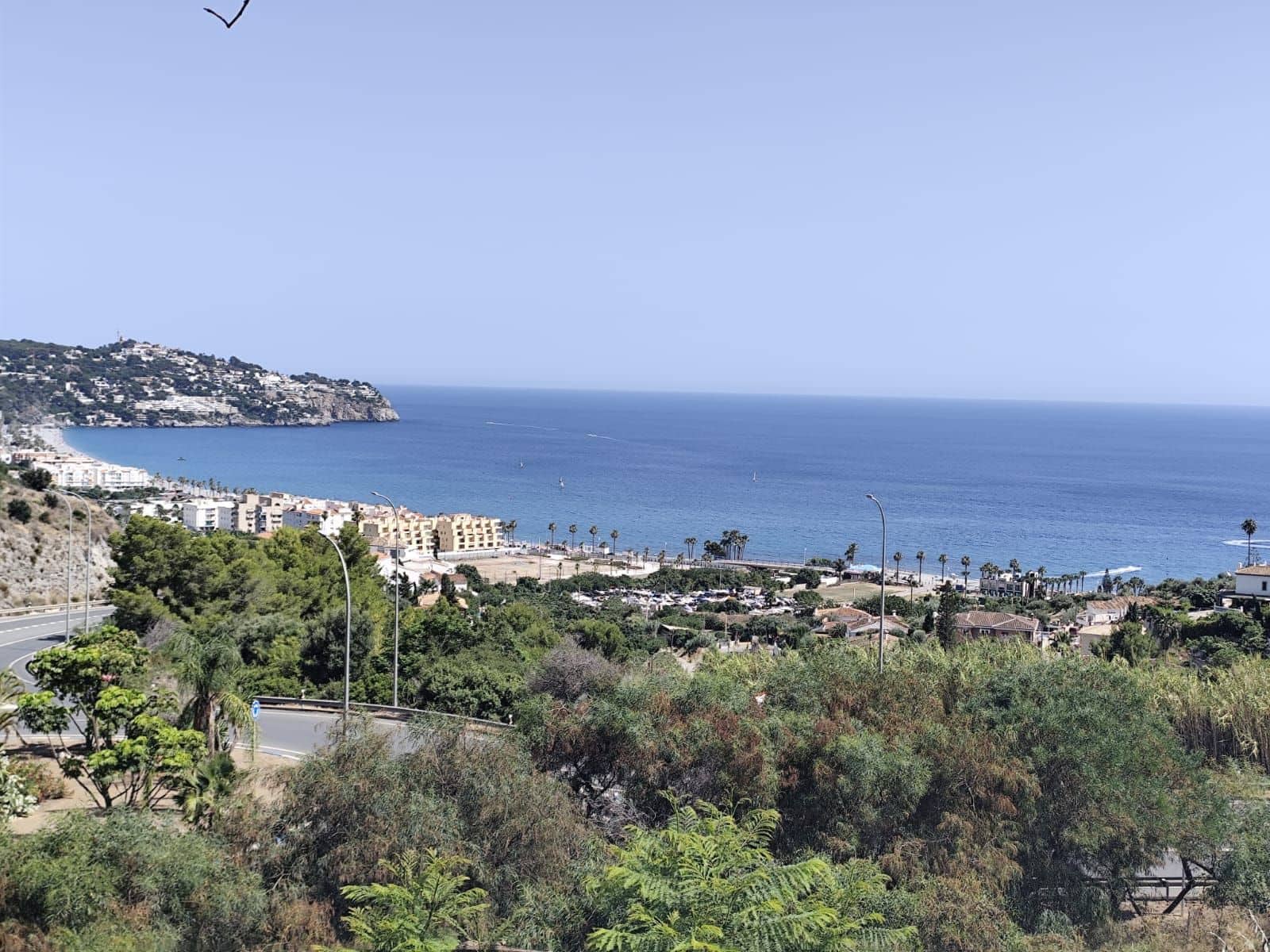 3 bedroom Villa for sale in La Herradura with pool garage - € 640,000 (Ref: 9891550)