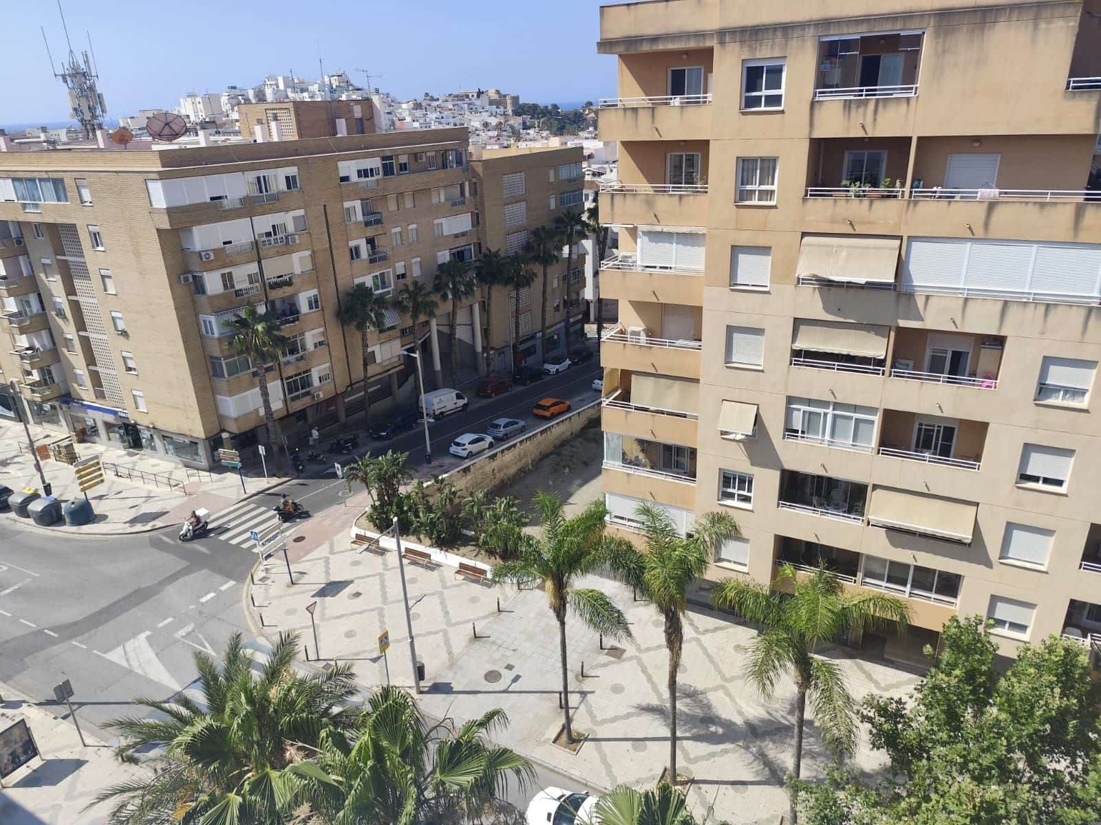 Studio for sale in Almunecar - € 105,000 (Ref: 9937459)
