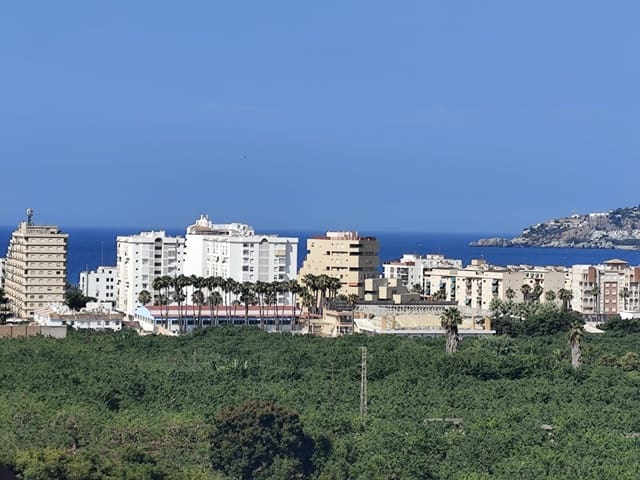 Studio for sale in Almuñécar - € 105,000 (Ref: 9937459)