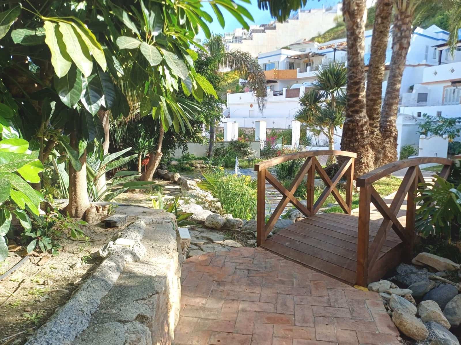 2 soveværelse Lejlighed til salg i Almunecar med swimmingpool garage - € 365.000 (Ref: 9945034)