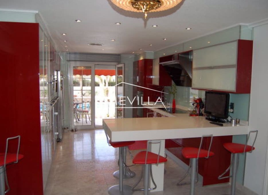 6 bedroom Villa for sale in Playa Flamenca with pool garage - € 2,100,000 (Ref: 2548213)