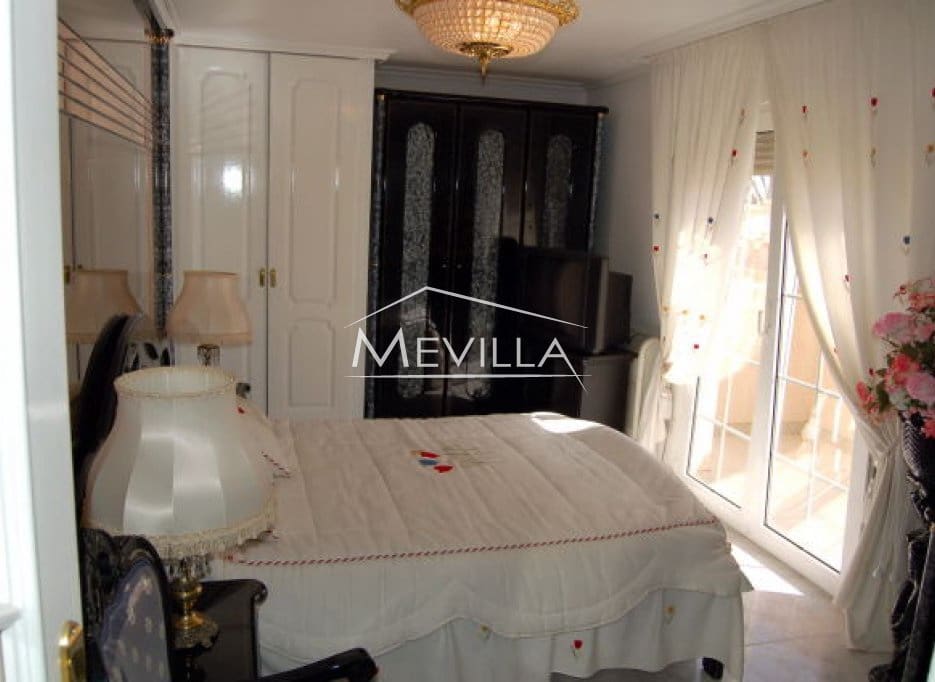 6 bedroom Villa for sale in Playa Flamenca with pool garage - € 2,100,000 (Ref: 2548213)