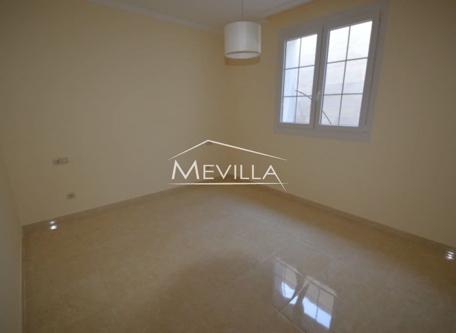 6 Zimmer Villa zu verkaufen in Cabo Roig mit Pool Garage - 1.700.000 € (Ref: 2548249)