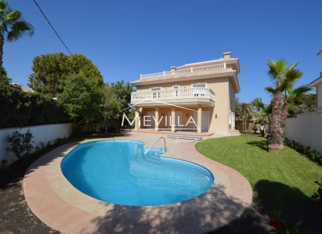 6 soveværelse Villa til salg i Cabo Roig, Orihuela med swimmingpool garage - € 1.700.000 (Ref: 2548249)