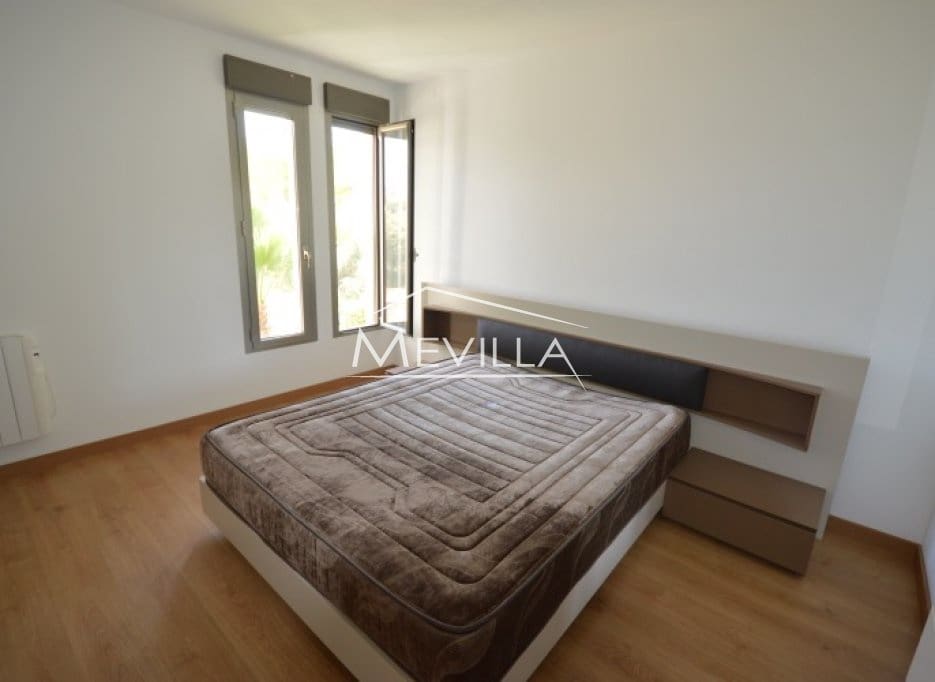 5 sypialnia Willa na sprzedaż w Campoamor z basenem garażem - 1 900 000 € (Ref: 2655420)