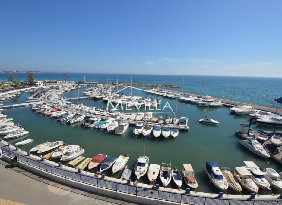 5 sypialnia Willa na sprzedaż w Campoamor z basenem garażem - 1 900 000 € (Ref: 2655420)