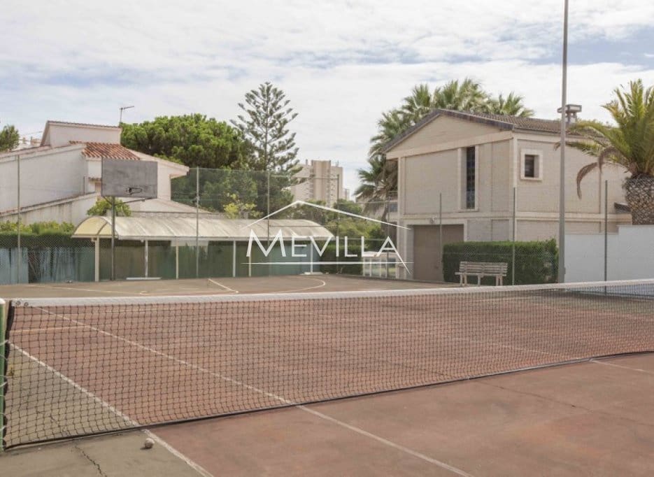 7 bedroom Villa for sale in Campoamor with pool garage - € 900,000 (Ref: 2716074)