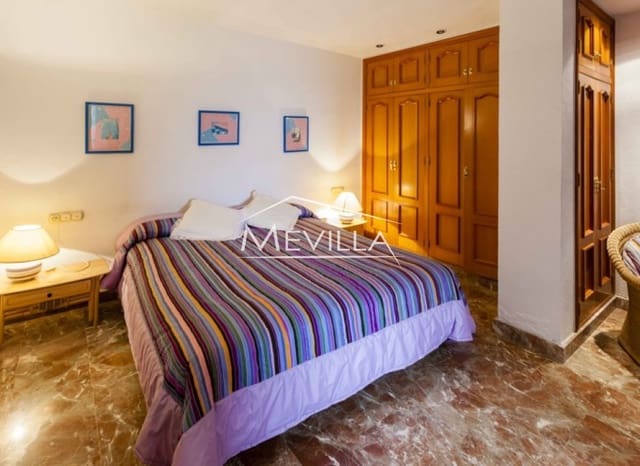 7 soveværelse Villa til salg i Dehesa de Campoamor, Orihuela med swimmingpool garage - € 900.000 (Ref: 2716074)