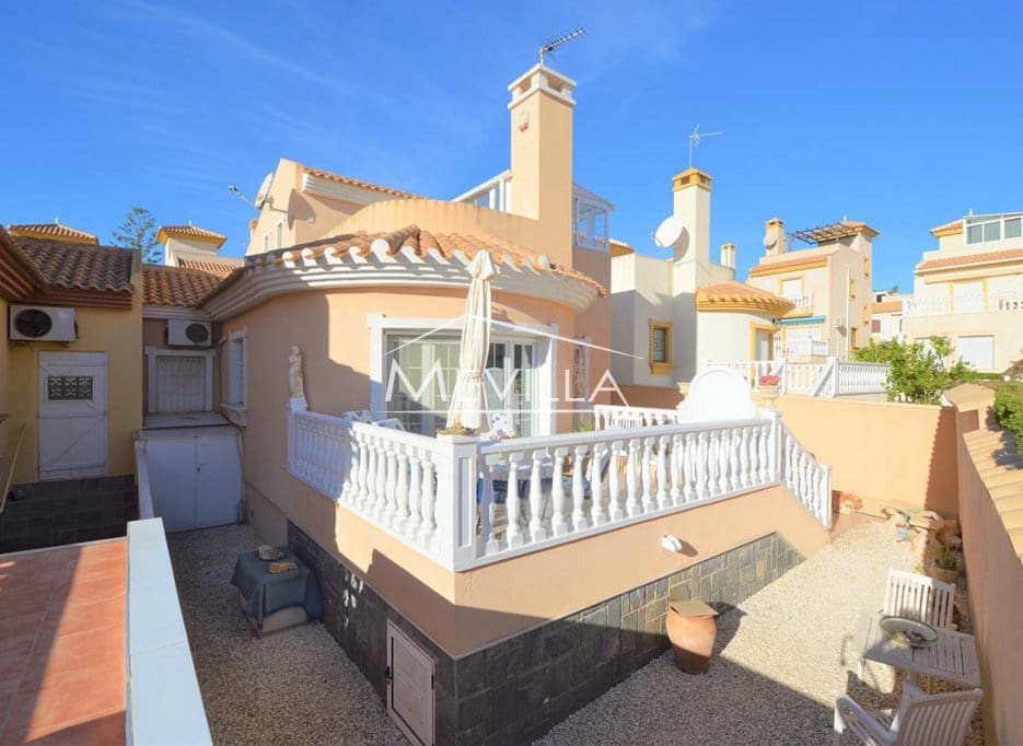 3 sovrum Villa till salu i Cabo Roig med garage - 330 000 € (Ref: 2814478)