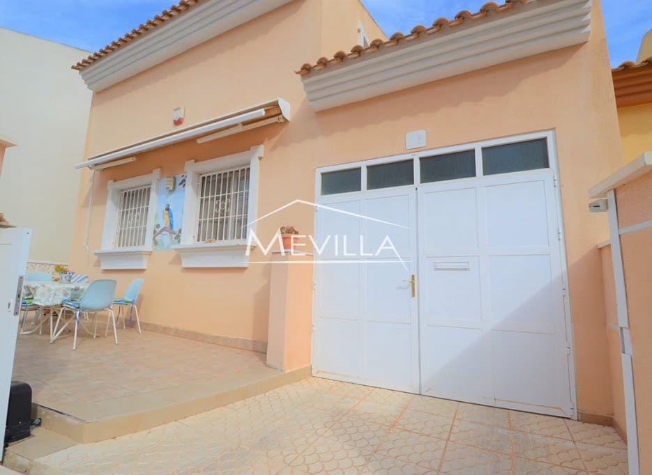 3 sovrum Villa till salu i Cabo Roig med garage - 330 000 € (Ref: 2814478)
