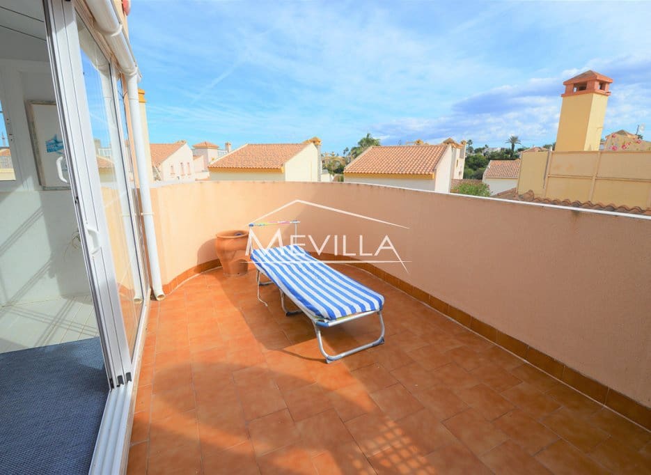 3 sovrum Villa till salu i Cabo Roig med garage - 330 000 € (Ref: 2814478)