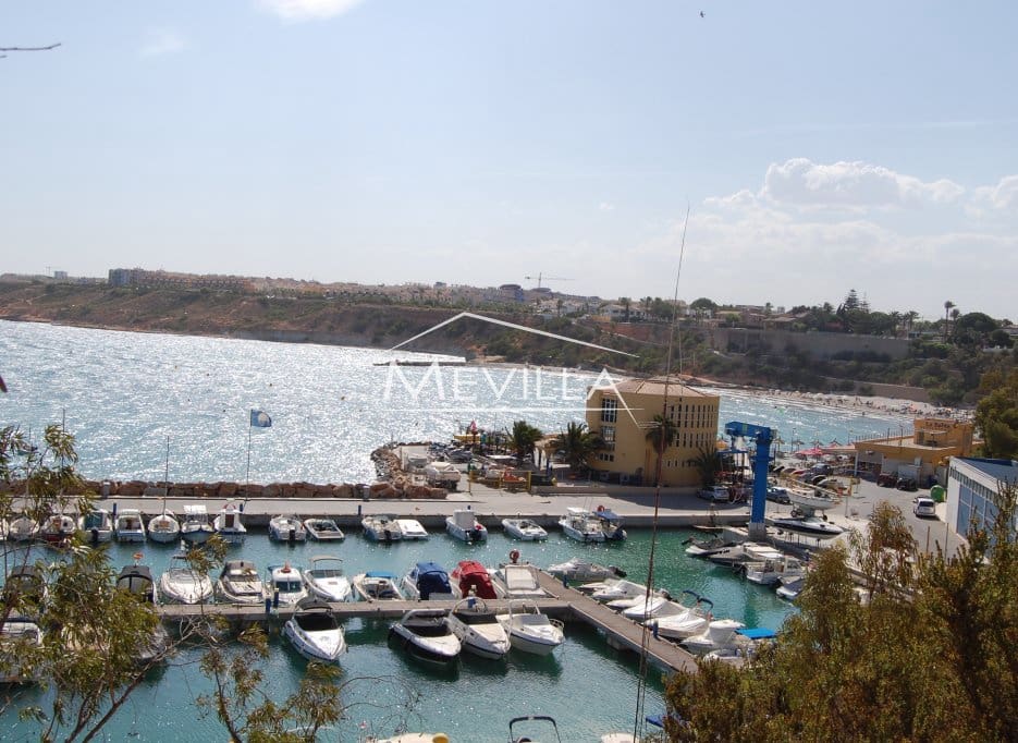 3 sovrum Villa till salu i Cabo Roig med garage - 330 000 € (Ref: 2814478)