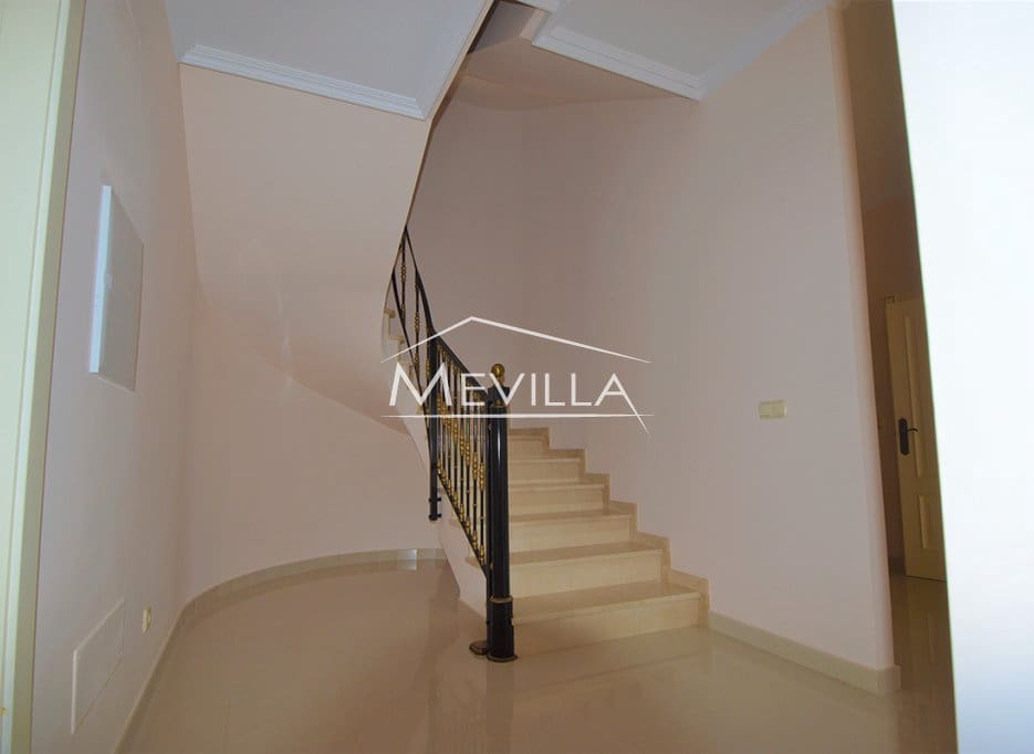 4 slaapkamer Villa te koop in Cabo Roig met zwembad garage - € 950.000 (Ref: 3233106)