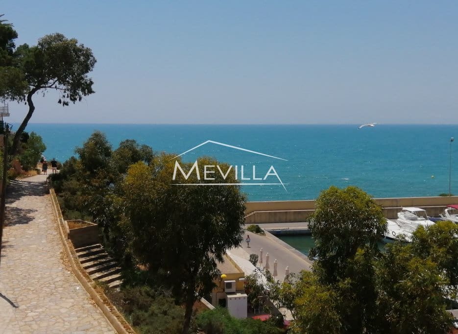 4 slaapkamer Villa te koop in Cabo Roig met zwembad garage - € 950.000 (Ref: 3233106)