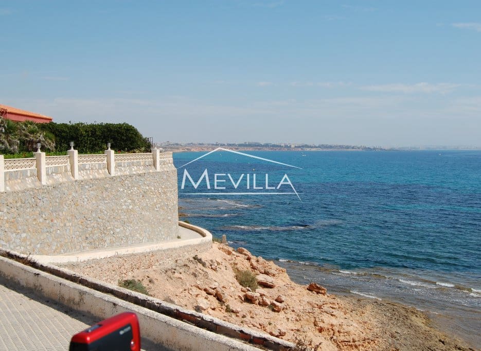 4 slaapkamer Villa te koop in Cabo Roig met zwembad garage - € 950.000 (Ref: 3233106)