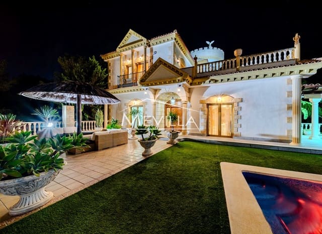 7 slaapkamer Villa te koop in Dehesa de Campoamor, Orihuela met zwembad garage - € 1.350.000 (Ref: 3736185)