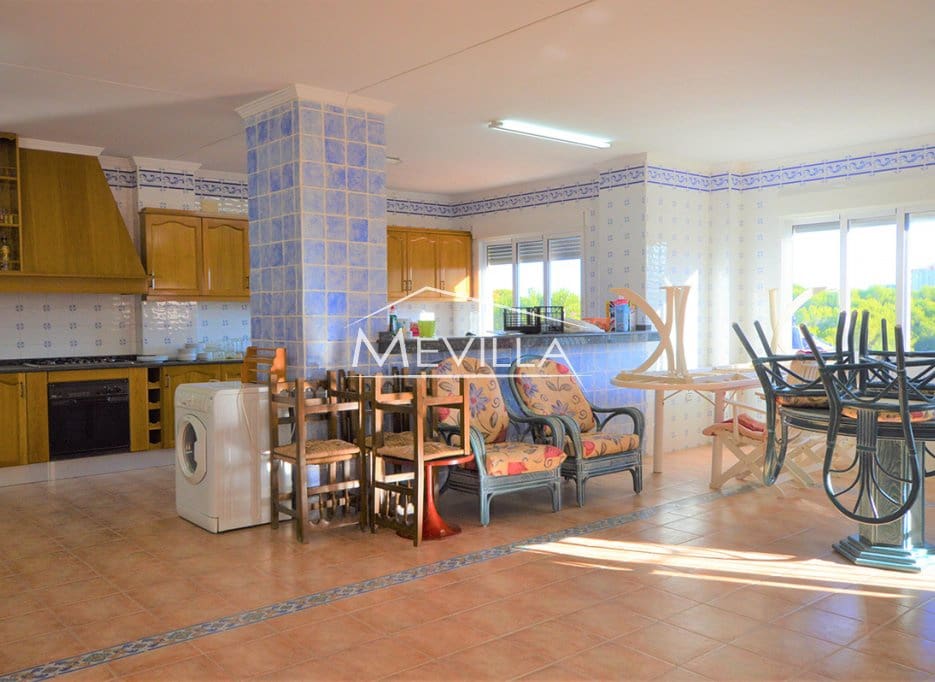 10 bedroom Villa for sale in Campoamor with pool garage - € 1,100,000 (Ref: 6455527)