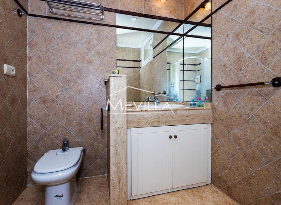 5 soveværelse Villa til salg i Cabo Roig med swimmingpool garage - € 1.250.000 (Ref: 6455539)