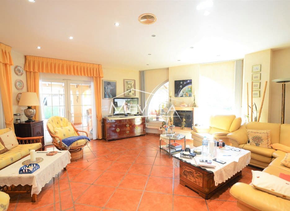 4 soverom Villa til salgs i Cabo Roig med svømmebasseng garasje - € 1 650 000 (Ref: 6455545)