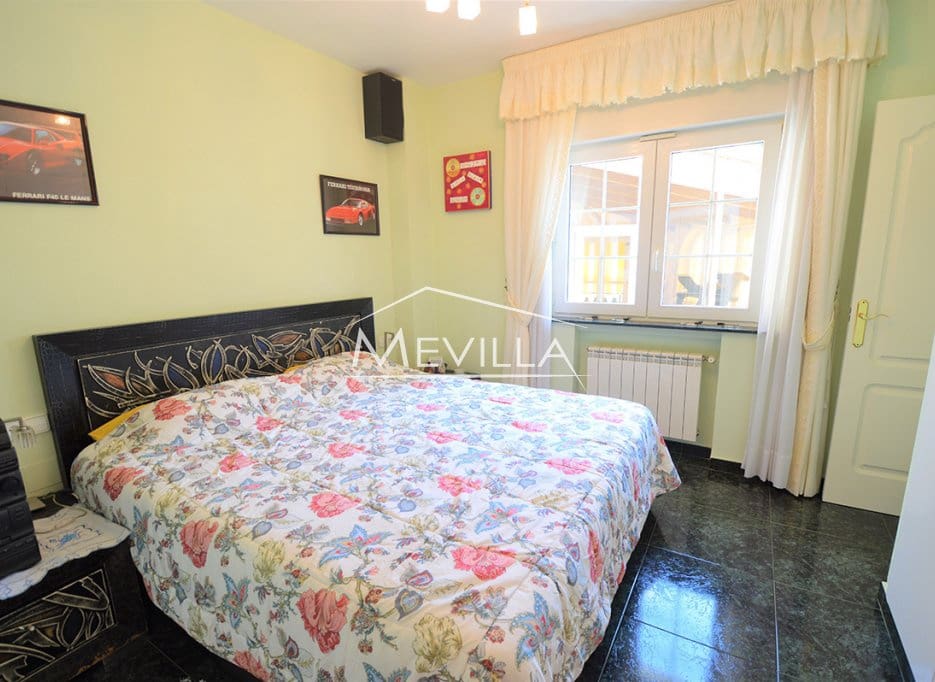 4 soverom Villa til salgs i Cabo Roig med svømmebasseng garasje - € 1 650 000 (Ref: 6455545)