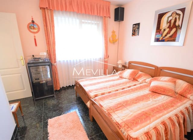 4 soverom Villa til salgs i Cabo Roig, Orihuela med svømmebasseng garasje - € 1 650 000 (Ref: 6455545)