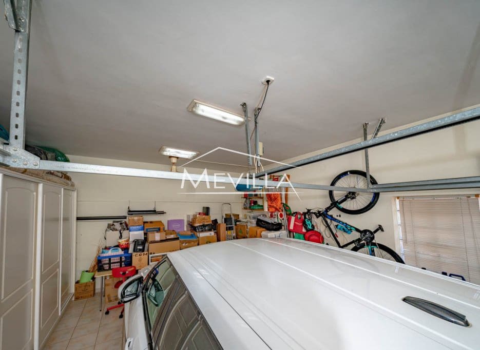 4 makuuhuone Huvila myytävänä paikassa Cabo Roig mukana uima-altaan 
autotalli - 1 550 000 € (Ref: 6455545)
