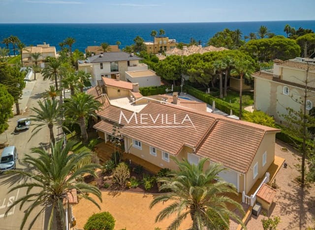 4 sypialnia Willa na sprzedaż w Cabo Roig, Orihuela z basenem garażem - 1 550 000 € (Ref: 6455545)