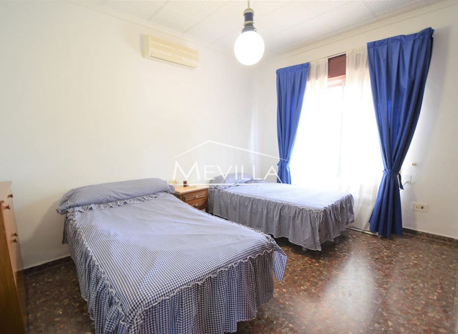 8 bedroom Villa for sale in Campoamor with pool garage - € 750,000 (Ref: 6455547)