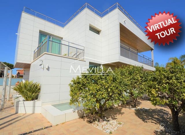 4 soverom Villa til salgs i La Zenia, Orihuela med svømmebasseng garasje - € 1 050 000 (Ref: 6687861)