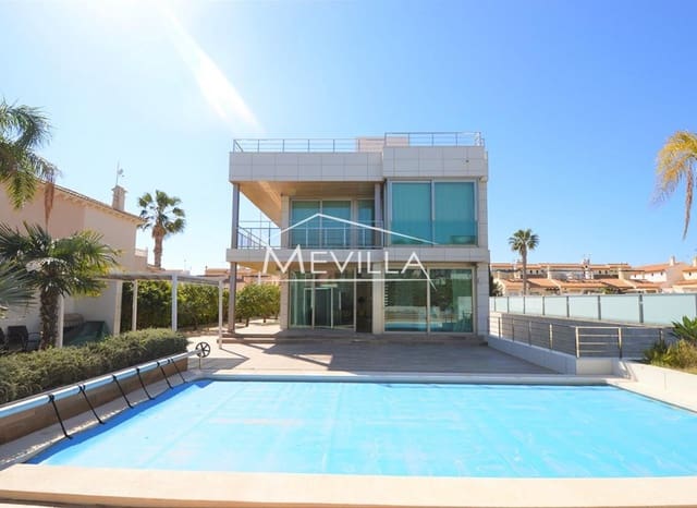 4 soverom Villa til salgs i La Zenia, Orihuela med svømmebasseng garasje - € 1 050 000 (Ref: 6687861)