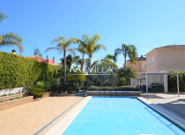 4 soverom Villa til salgs i La Zenia, Orihuela med svømmebasseng garasje - € 1 050 000 (Ref: 6687861)