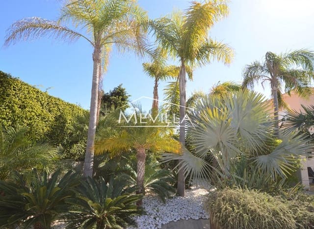 4 soverom Villa til salgs i La Zenia, Orihuela med svømmebasseng garasje - € 1 050 000 (Ref: 6687861)