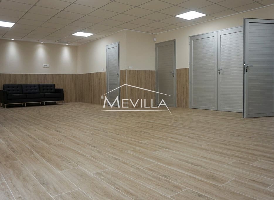 4 bedroom Villa for sale in Campoamor with pool garage - € 1,850,000 (Ref: 7236725)