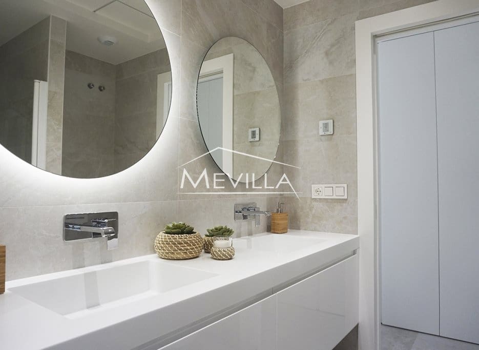 4 bedroom Villa for sale in Campoamor with pool garage - € 1,850,000 (Ref: 7236725)