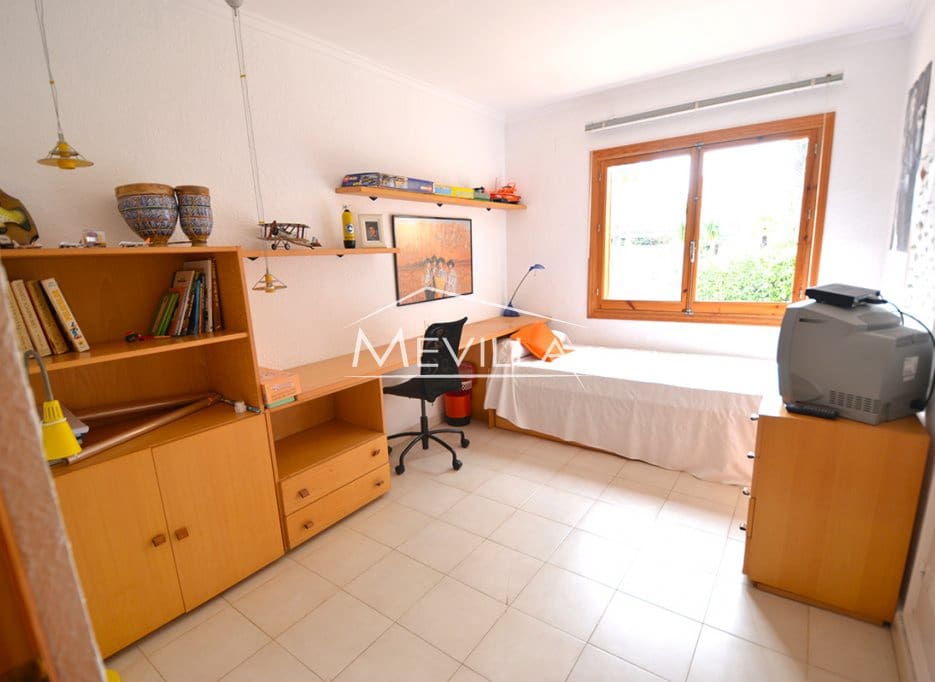 4 slaapkamer Villa te koop in Cabo Roig met garage - € 2.500.000 (Ref: 7526952)