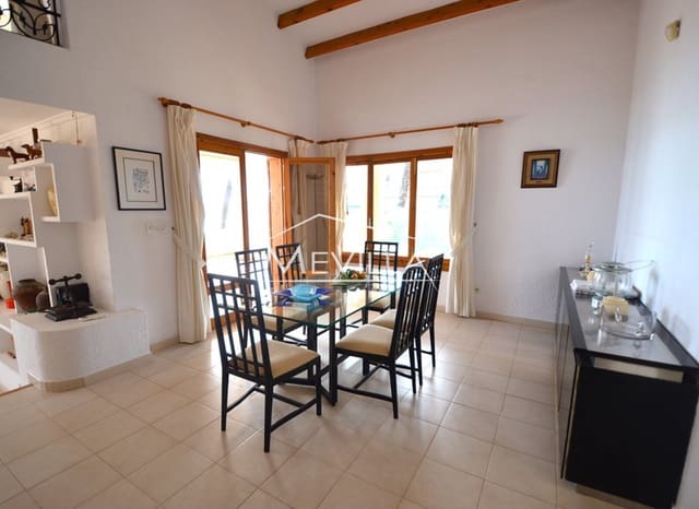 4 bedroom Villa for sale in Cabo Roig, Orihuela with garage - € 2,500,000 (Ref: 7526952)