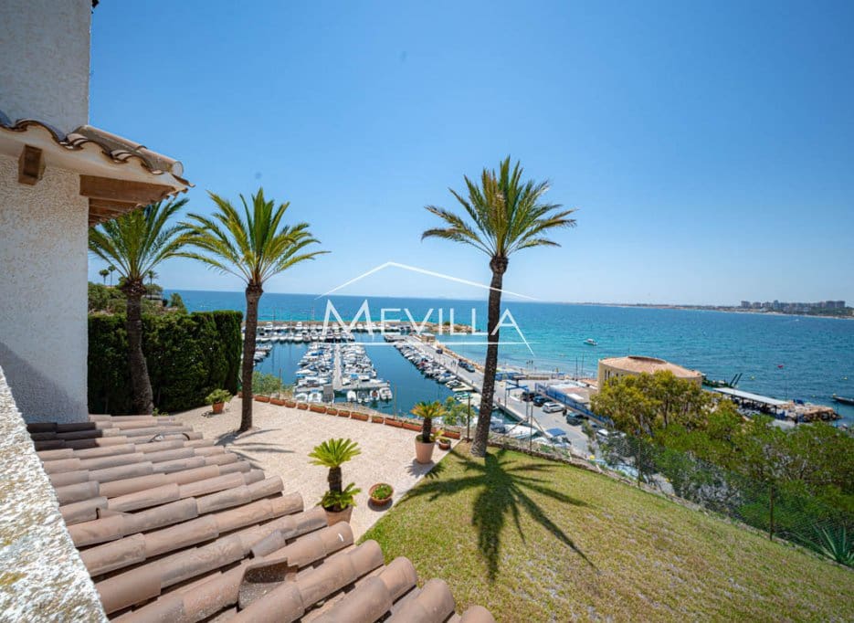 4 soverom Villa til salgs i Cabo Roig med garasje - € 2 500 000 (Ref: 7526952)