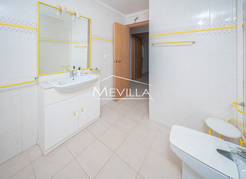 4 soverom Villa til salgs i Cabo Roig med garasje - € 2 500 000 (Ref: 7526952)