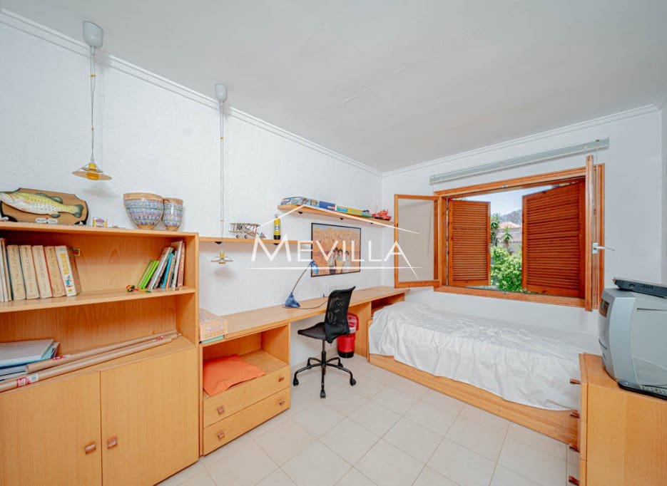 4 soverom Villa til salgs i Cabo Roig med garasje - € 2 500 000 (Ref: 7526952)