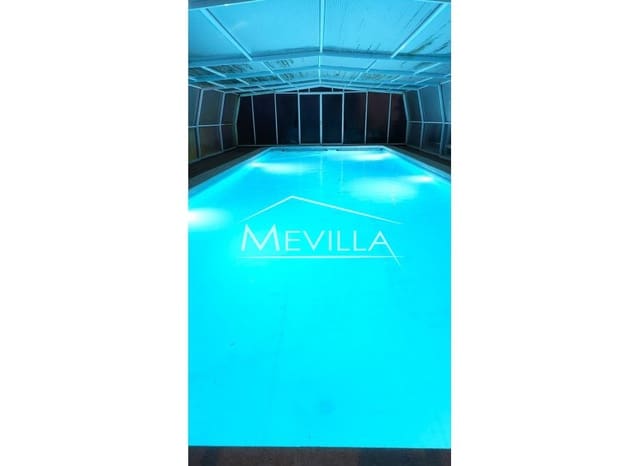 4 soveværelse Villa til salg i Campoamor, Orihuela med swimmingpool garage - € 1.200.000 (Ref: 7635735)