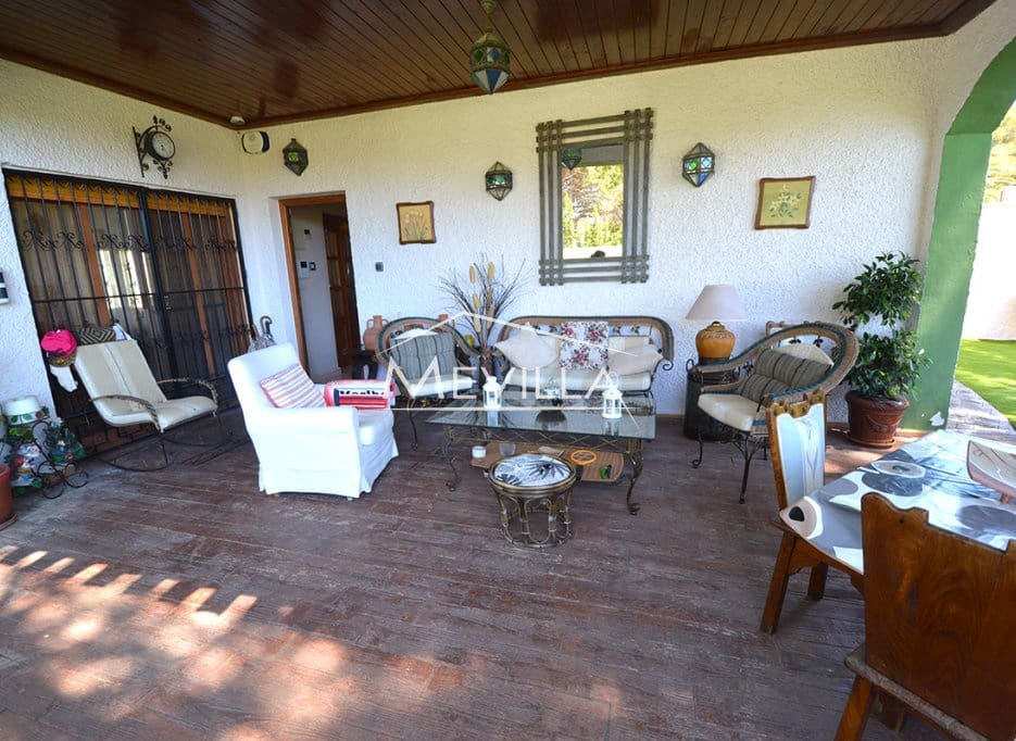 4 bedroom Villa for sale in Campoamor with pool garage - € 1,200,000 (Ref: 7635735)