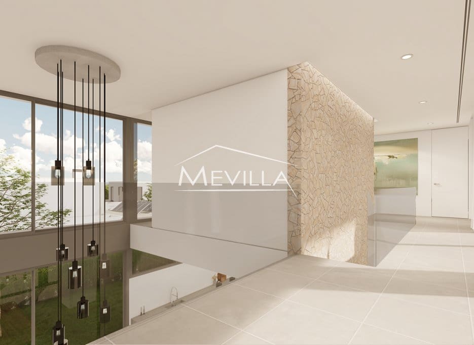 4 slaapkamer Villa te koop in Cabo Roig met zwembad garage - € 1.990.000 (Ref: 7660593)